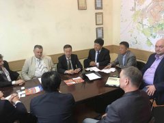  我廠與梁贊機床廠就在俄羅斯組建機床廠簽署合作協(xié)議